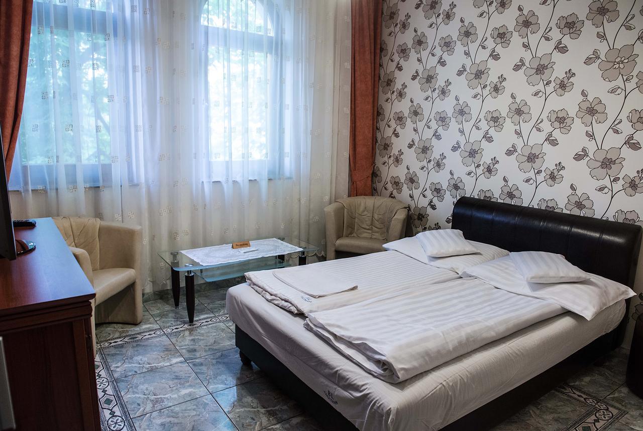 Bl Luxus Apartman Szegedin Exterior foto