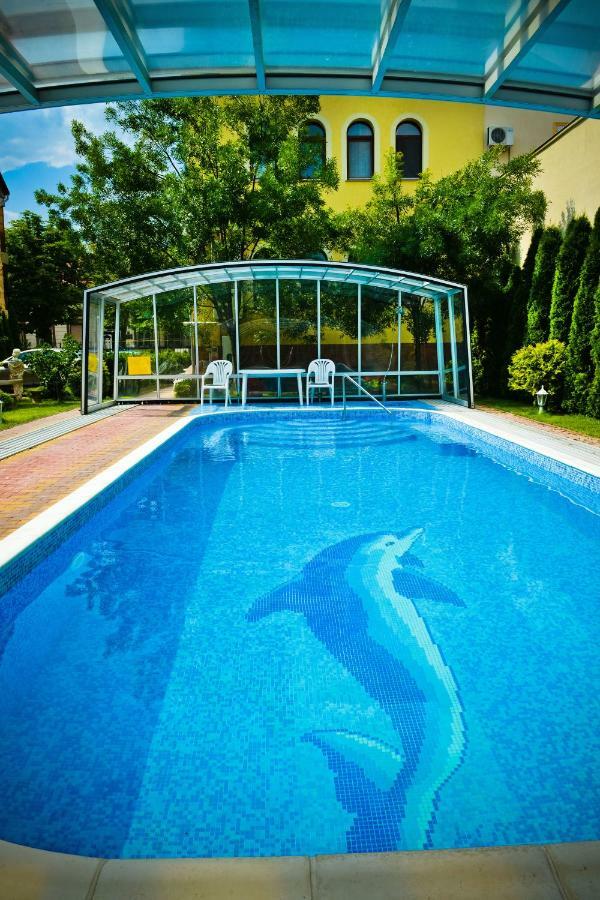 Bl Luxus Apartman Szegedin Exterior foto